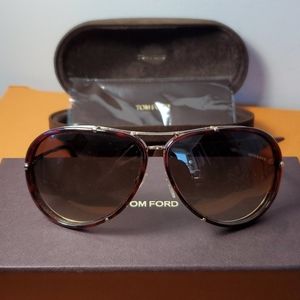 TOM FORD AVIATOR